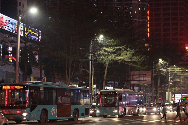 深圳羅湖人民南路智慧路燈項目